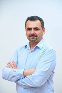 Dr Cristian Nicolae, clinica stomatologie CriniDent Craiova